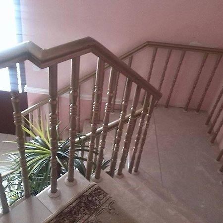 Hostel Georgia Κουτάισι Εξωτερικό φωτογραφία